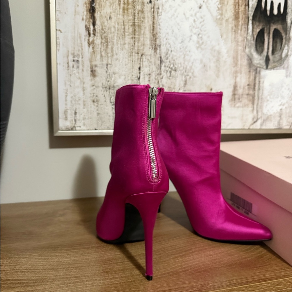 JustFab Fuchsia Heeled Boots - Picture 4 of 7